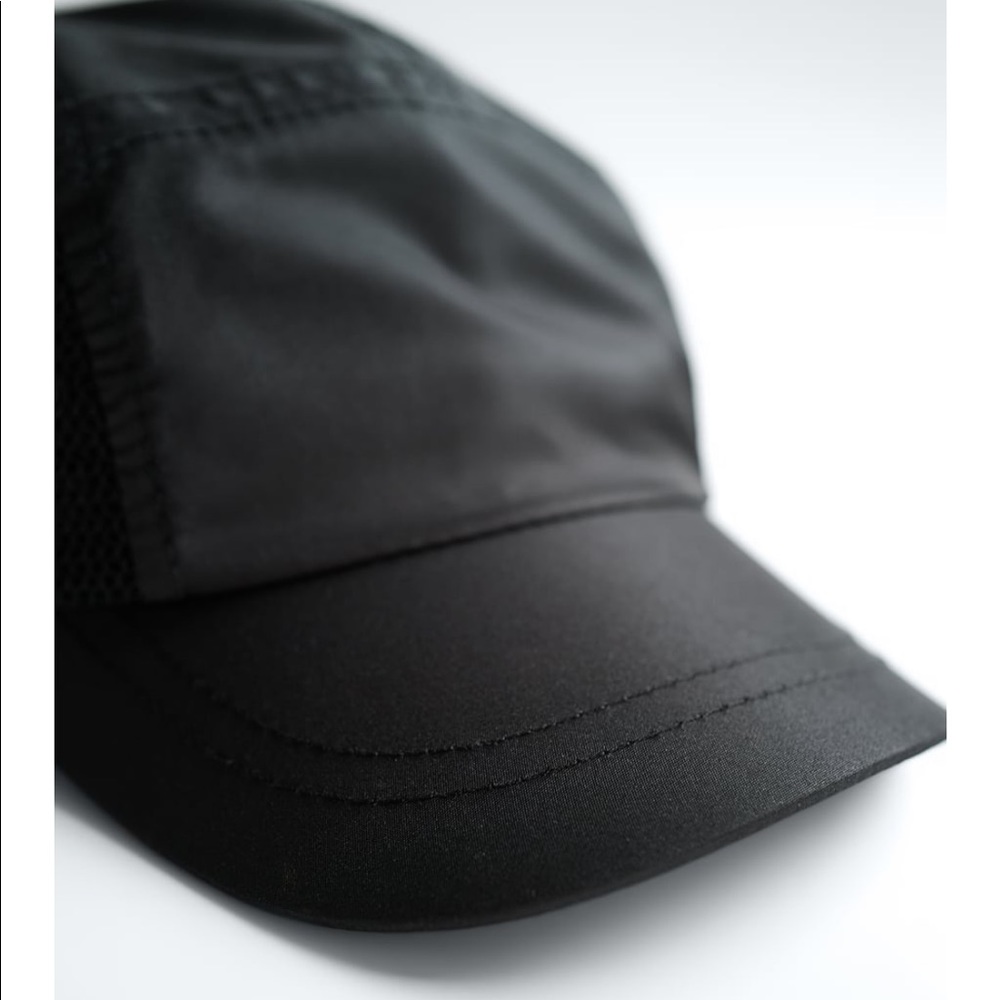 Zara Technical Mesh Cap